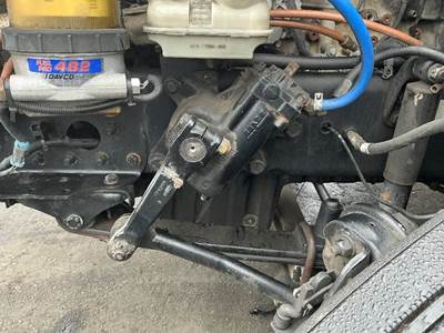 TRW/ROSS CASCADIA Steering Gear / Rack for a Freightliner CASCADIA