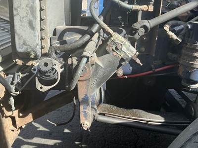 TRW/ROSS FLD120 Steering Gear / Rack for a Freightliner FLD120