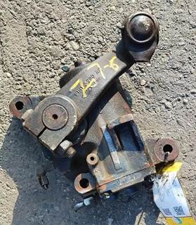 TRW/ROSS RCB64017 Steering Gear / Rack for a Ford LT8000