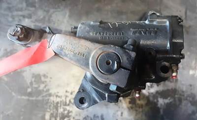 TRW/ROSS RCS65001 Steering Gear / Rack for a Ford LS8000