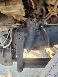 TRW/ROSS TAS55016A Steering Gear / Rack for a Freightliner MT55 Chassis