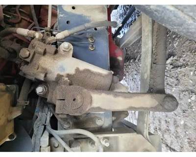 TRW/ROSS TAS55016A Steering Gear / Rack for a Freightliner MT55 Chassis