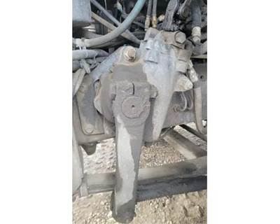TRW/ROSS TAS555016A Steering Gear / Rack for a Freightliner MT55 Chassis