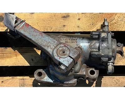 TRW/ROSS TAS65005 Steering Gear / Rack for a Freightliner FL Cabover