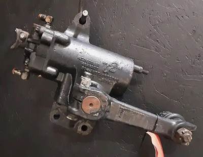 TRW/ROSS TAS65142 Steering Gear / Rack for a Mack CX613 VISION