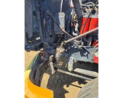 TRW/ROSS TAS65142A Steering Gear / Rack for a Mack CH612