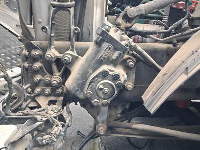 TRW/ROSS TAS65204 Steering Gear / Rack for a Volvo VNL