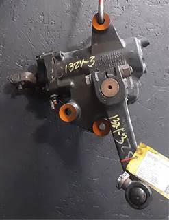 TRW/ROSS THP60004A Steering Gear / Rack for a Volvo VNL670