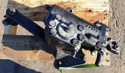 TRW/ROSS THP60004A Steering Gear / Rack for a Volvo VNL