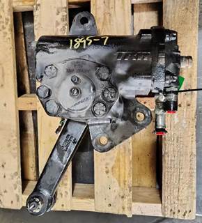 TRW/ROSS THP60004A Steering Gear / Rack for a Volvo VNL