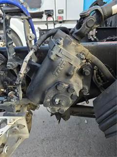 TRW/ROSS THP60004A Steering Gear / Rack for a Volvo VNL