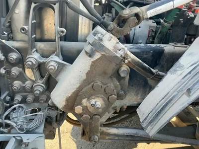 TRW/ROSS THP60004A Steering Gear / Rack for a Volvo VNL