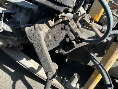 TRW/ROSS THP60010 Steering Gear / Rack for a Freightliner Cascadia 125