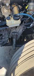 TRW/ROSS THP60010 Steering Gear / Rack for a Freightliner Cascadia 125
