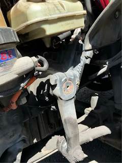 TRW/ROSS THP60010 Steering Gear / Rack for a Freightliner Cascadia 113