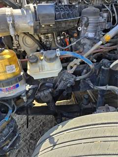 TRW/ROSS THP60010 Steering Gear / Rack for a Freightliner Cascadia 125