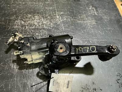 TRW/ROSS THP60010 Steering Gear / Rack for a Freightliner Cascadia 113