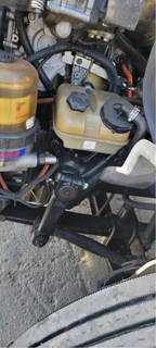 TRW/ROSS THP60010 Steering Gear / Rack for a Freightliner Cascadia 113