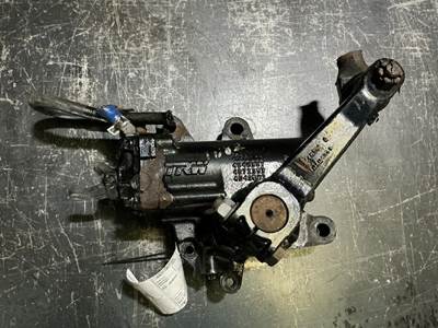 TRW/ROSS THP60010 Steering Gear / Rack for a Freightliner Cascadia 125