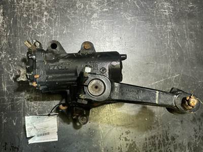 TRW/ROSS THP60010 Steering Gear / Rack for a Freightliner Cascadia 125