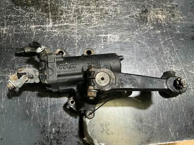 TRW/ROSS THP60010 Steering Gear / Rack for a Freightliner Cascadia 125
