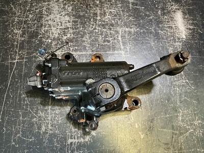 TRW/ROSS THP60010 Steering Gear / Rack for a Freightliner Cascadia 125