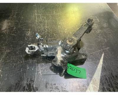 TRW/ROSS THP60010 Steering Gear / Rack for a Freightliner Cascadia 125