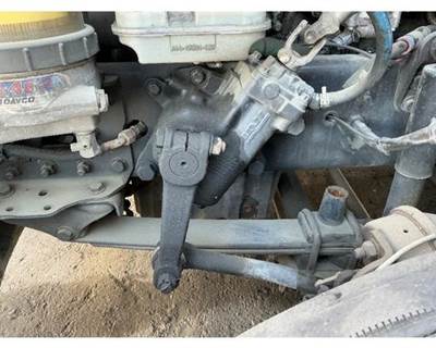 TRW/ROSS THP60010 Steering Gear / Rack for a Freightliner CASCADIA