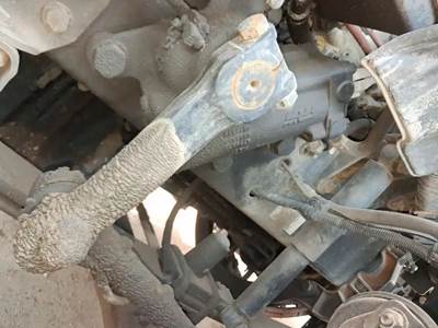 TRW/ROSS THP60010A Steering Gear / Rack for a Freightliner Cascadia 113