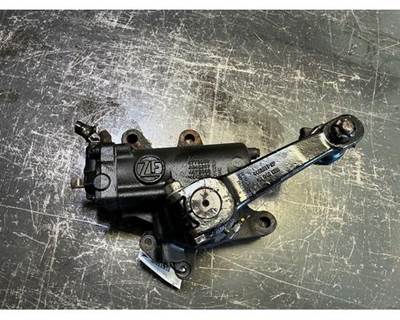 TRW/ROSS THP60010A Steering Gear / Rack for a Freightliner Cascadia 113