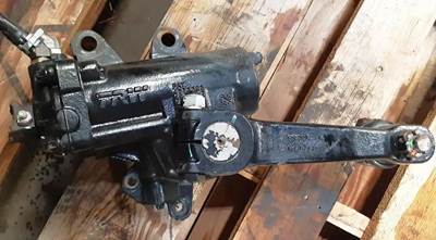 TRW/ROSS THP60010B Steering Gear / Rack for a Freightliner 114SD