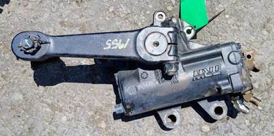 TRW/ROSS THP60010B Steering Gear / Rack for a Freightliner M2 106