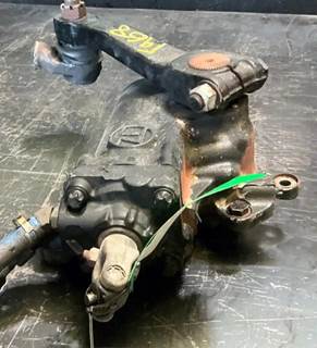 TRW/ROSS THP60010B Steering Gear / Rack for a Freightliner Cascadia 125