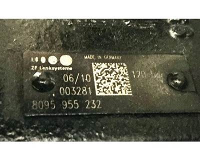 ZF 8095955232 Steering Gear / Rack for a Workhorse Custom Chassis W62