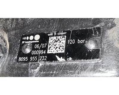 ZF 8095955232 Steering Gear / Rack for a Workhorse Custom Chassis W62