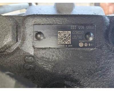 ZF 8095955232 Steering Gear / Rack for a Workhorse Custom Chassis W62