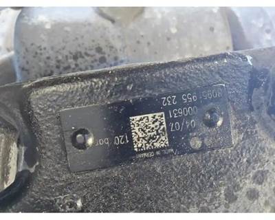 ZF 8095955232 Steering Gear / Rack for a Workhorse Custom Chassis W62