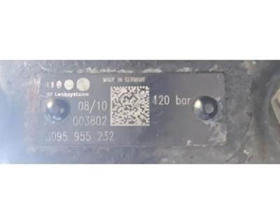 ZF 8095955232 Steering Gear / Rack for a Workhorse Custom Chassis W62