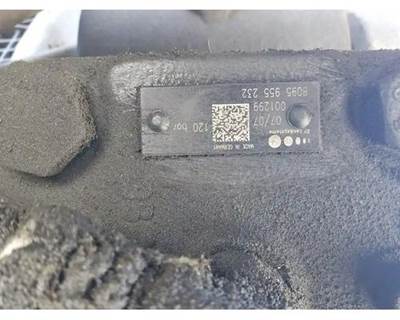 ZF 8095955232 Steering Gear / Rack for a Workhorse Custom Chassis W62