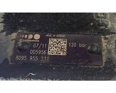 ZF 8095955232 Steering Gear / Rack for a Workhorse W62