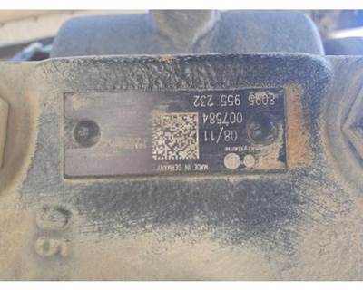 ZF 8095955232 Steering Gear / Rack for a Workhorse W62