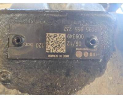 ZF 8095955232 Steering Gear / Rack for a Workhorse W62