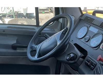 Freightliner Cascadia 113 Steering Wheel for a Freightliner CASCADIA