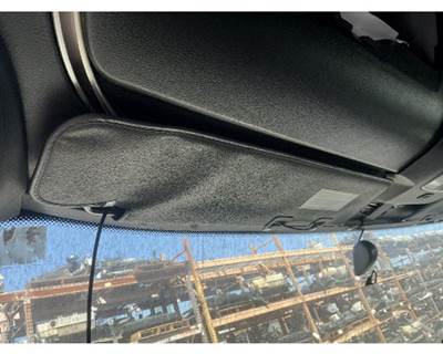 Freightliner Cascadia 126 Interior Sun Visor