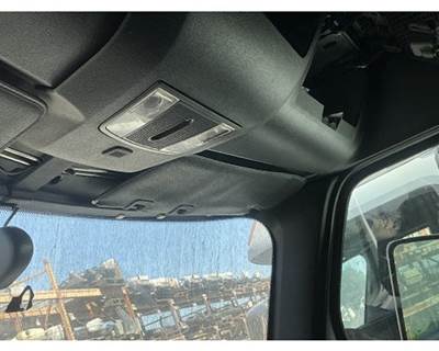 Freightliner Cascadia 126 Interior Sun Visor