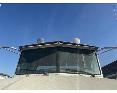 Peterbilt 384 Sun Visor