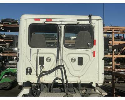 Freightliner Cascadia 113 Suspension Crossmember / K-Frame for a Freightliner CASCADIA