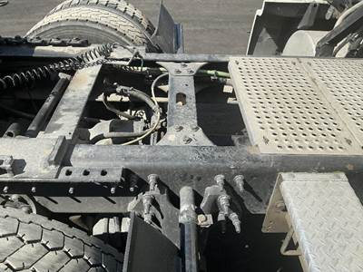 International LT625 Suspension Crossmember / K-Frame