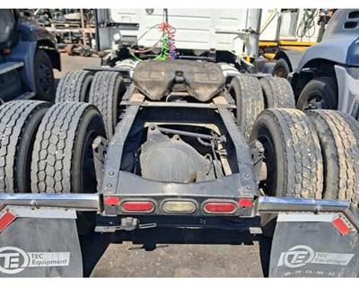 Volvo VNL Suspension Crossmember / K-Frame