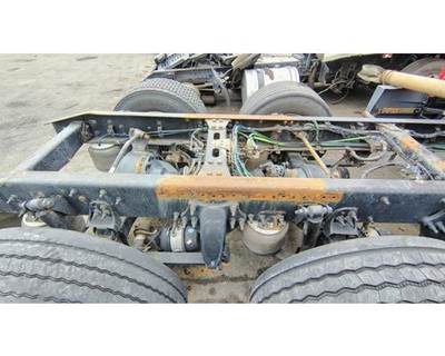 Freightliner FAS II Airliner Suspension Parts for a Freightliner Cascadia 125